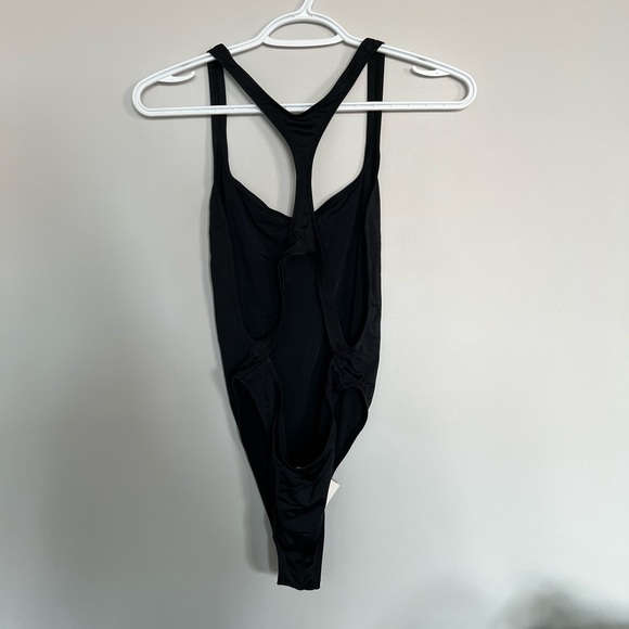 Solid and Striped The Robin Swimsuit - Picture 2 of 4